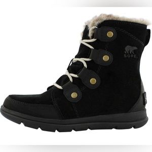 💧Sorel waterproof leather and suede Explorer Joan size 6.5